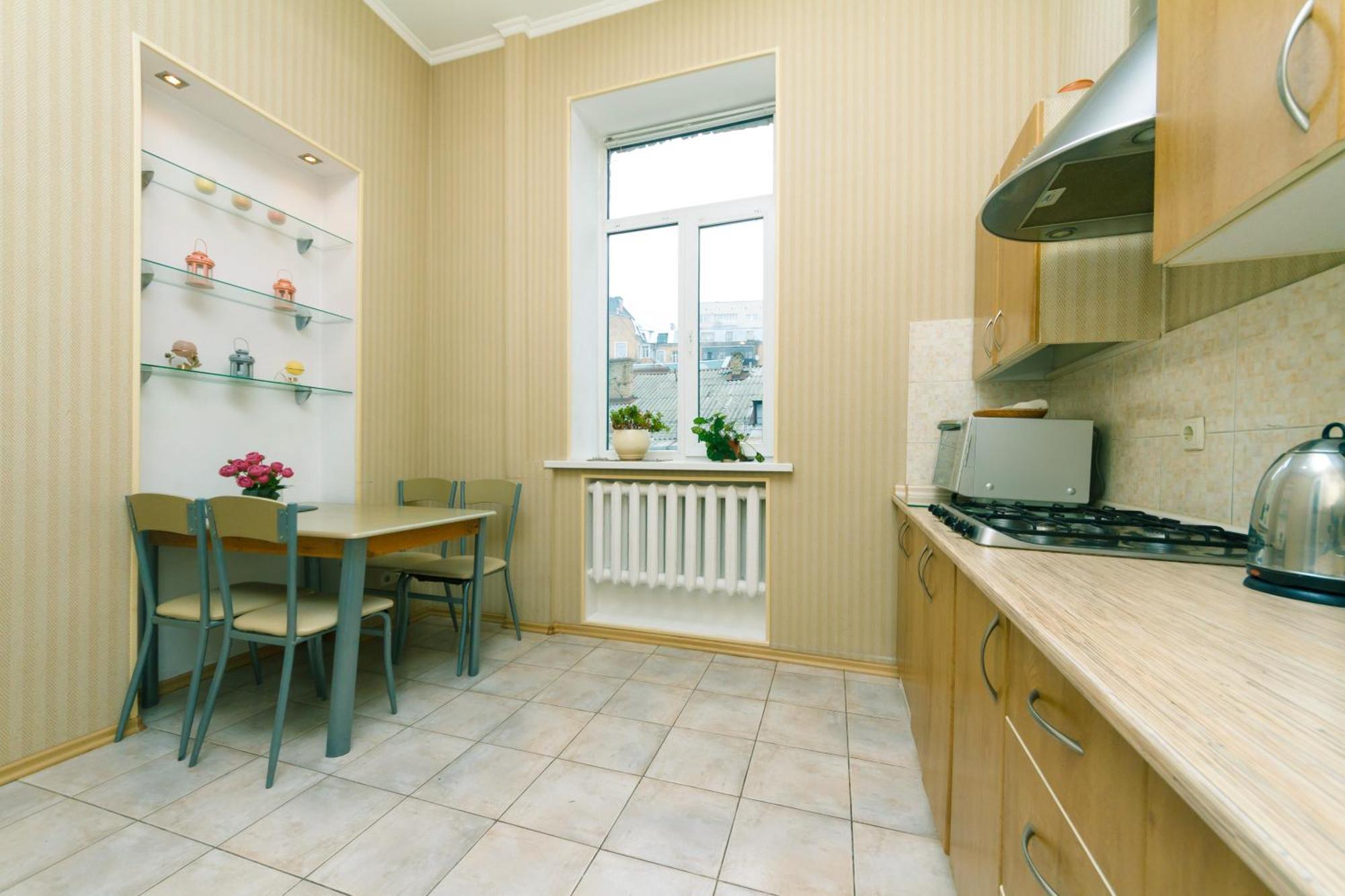 Apartment Baseina Khreschatyk เคียฟ ภายนอก รูปภาพ