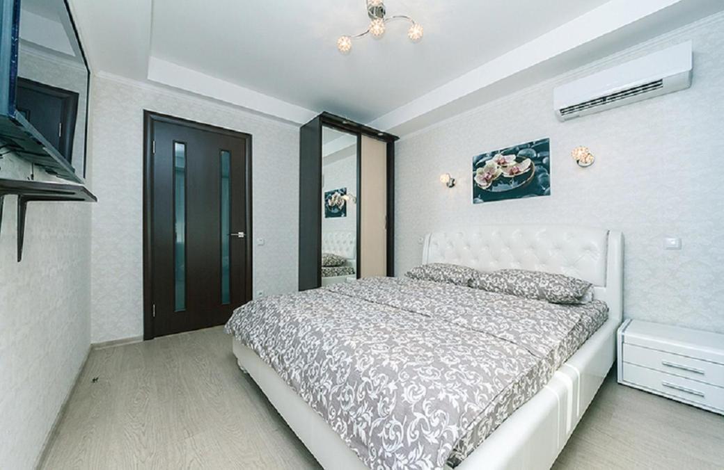 Apartment Baseina Khreschatyk เคียฟ ภายนอก รูปภาพ